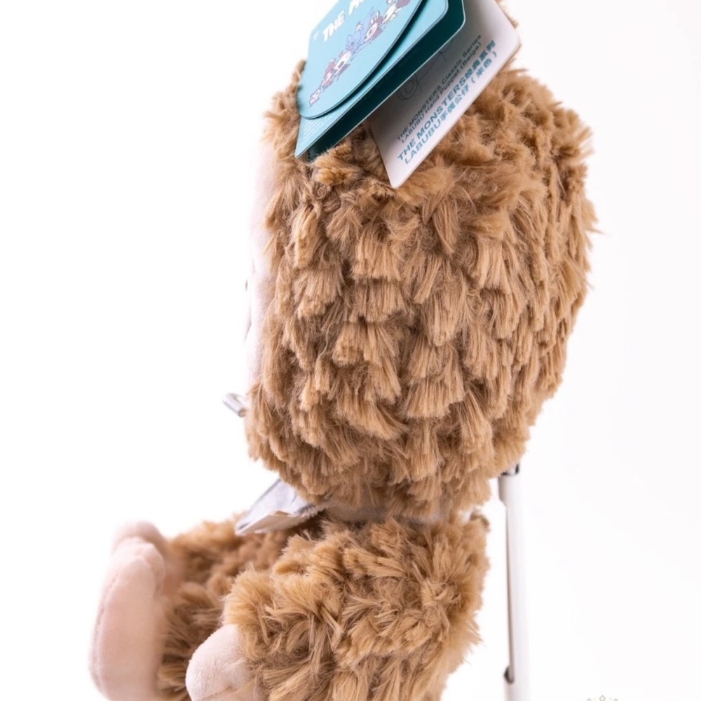 POP MART POP LAND LABUBU              Hand Puppet - Picture 3 of 9